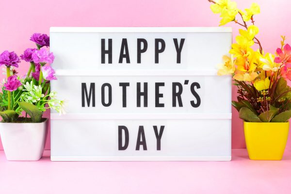 Unique Mother's Day gift ideas for first time pregnant moms